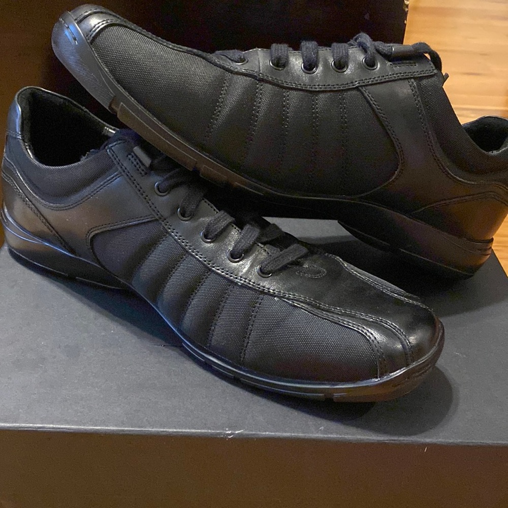 Mens Leather Shoe size 11 all black